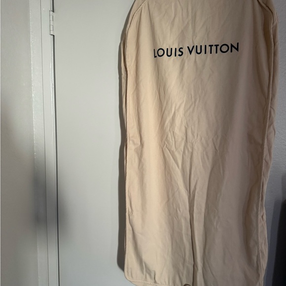 Louis Vuitton Handbags - Louis Vuitton Cream Thick Garment Bag🥳🥳❌❌